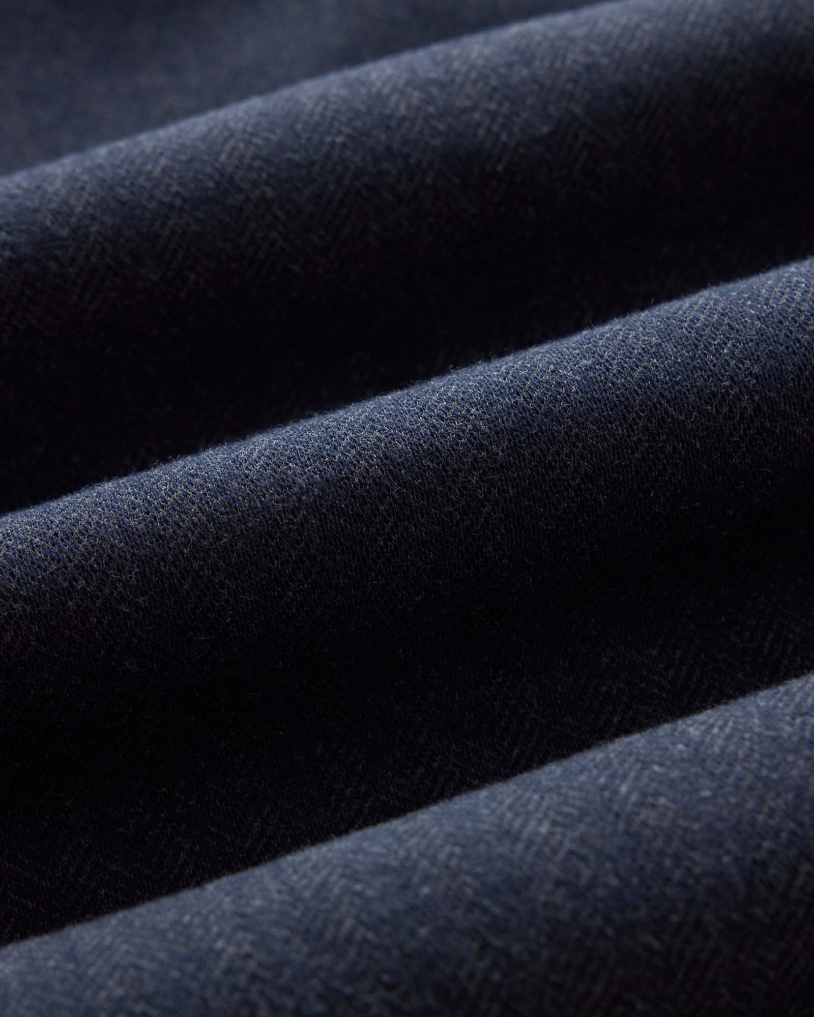 The North Shore Knit Shirt in Heather Navy